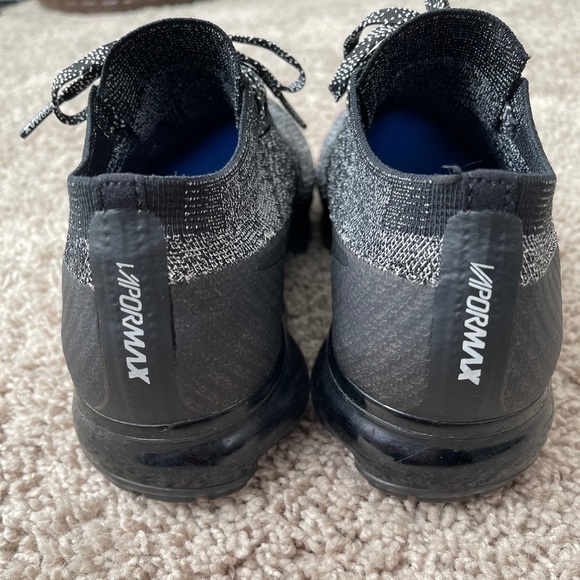 SOLD-Nike Flyknit Vapormax Oreo🖤 - Picture 4 of 6